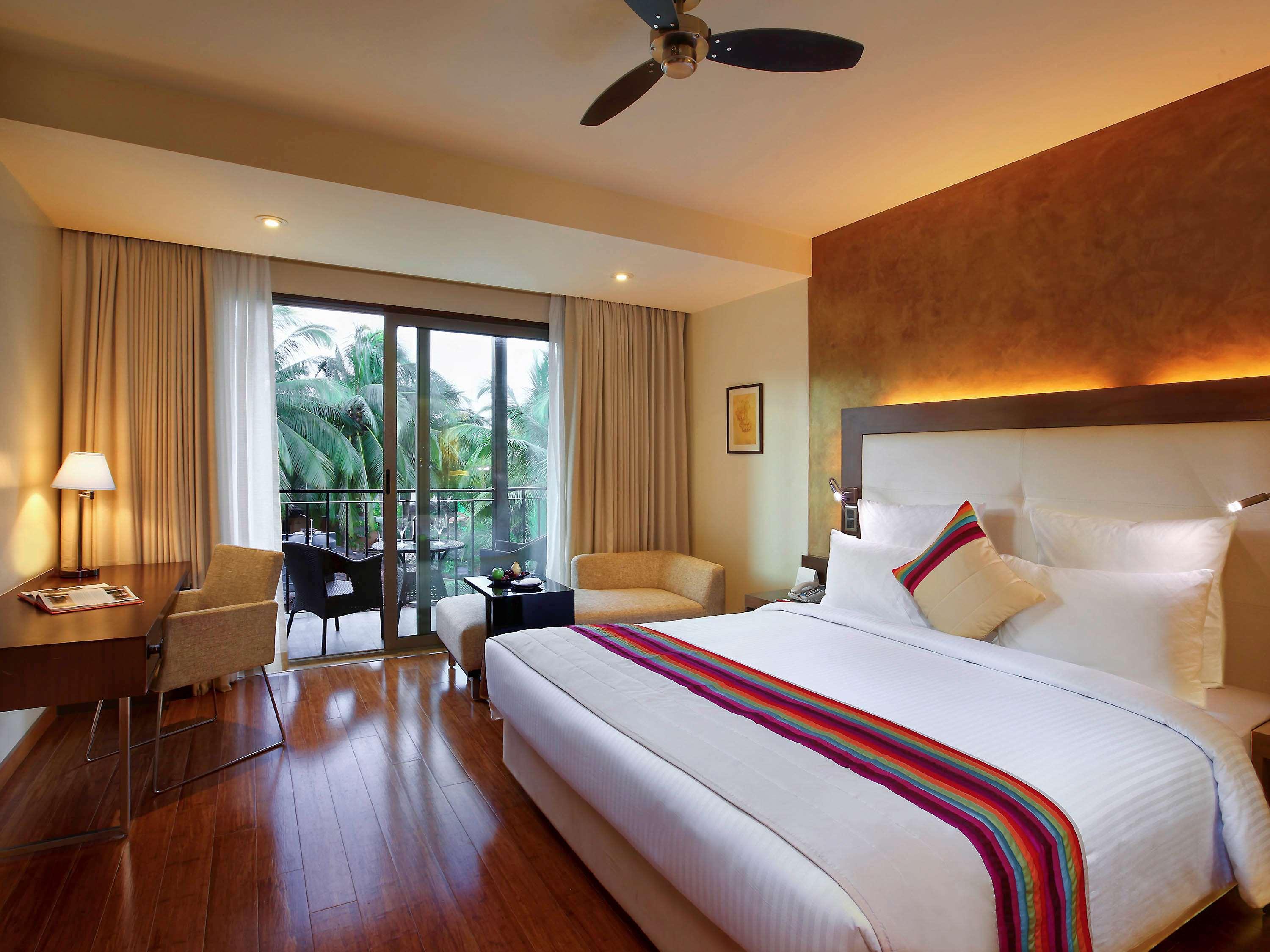Novotel Goa Candolim Exterior photo Deluxe Room