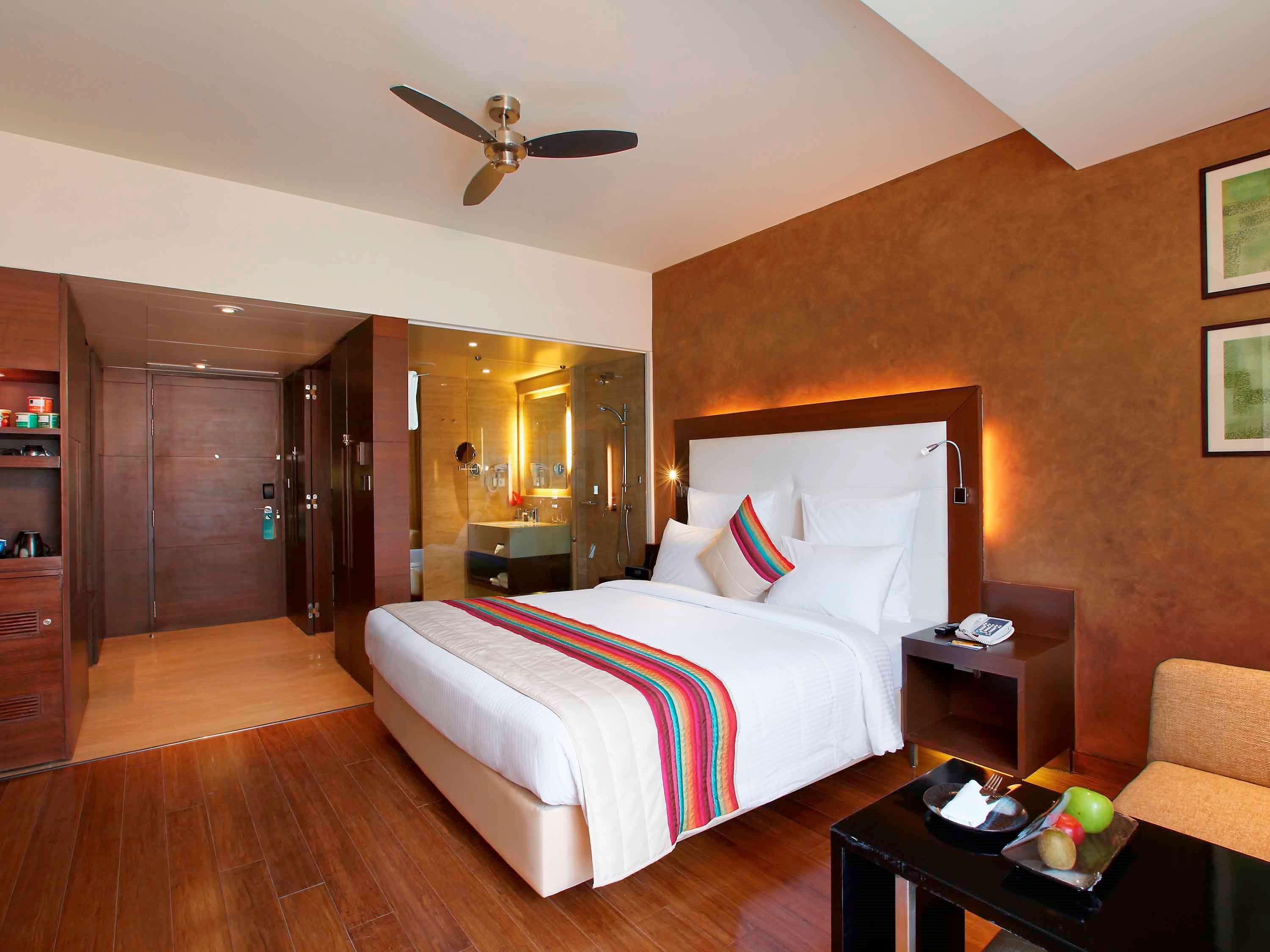 Novotel Goa Candolim Exterior photo Deluxe Room